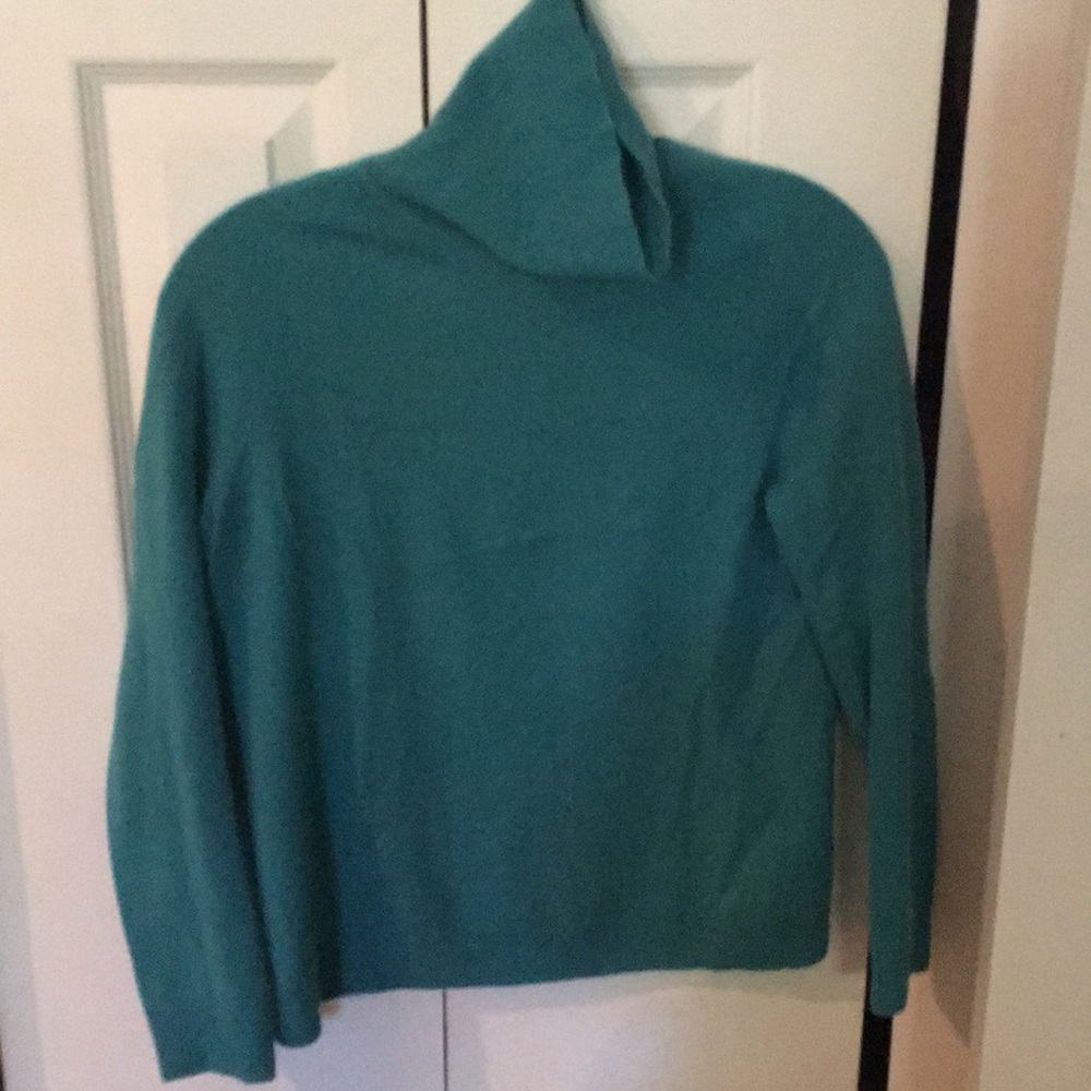Talbots petite size small 100% cashmere sweater